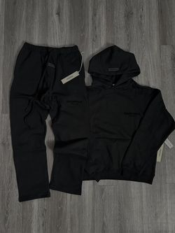 Fear of God Essentials