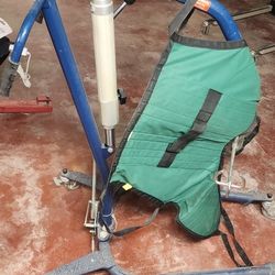 Graham Fields Lumex Hydraulic Lift