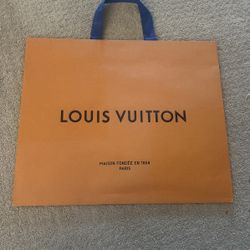 Louis Vuitton Paper bag