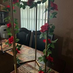 23" Gold Geometric Flower Stands

