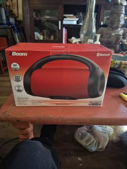2 Boom true wireless Bluetooth speaker
