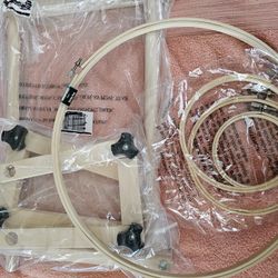 Lap  Needlepoint  Holder,  4  Wooden  Rings