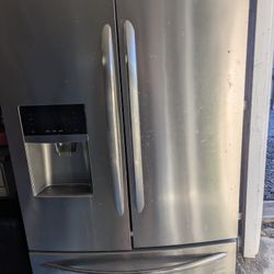 Frigidaire Gallery French Door Refrigerator (as-is)