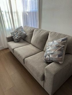 Couch & love seat
