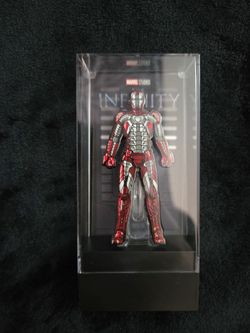 Iron Man Ironman FigPin Exclusive Pin MK V / MK 5 #1546 