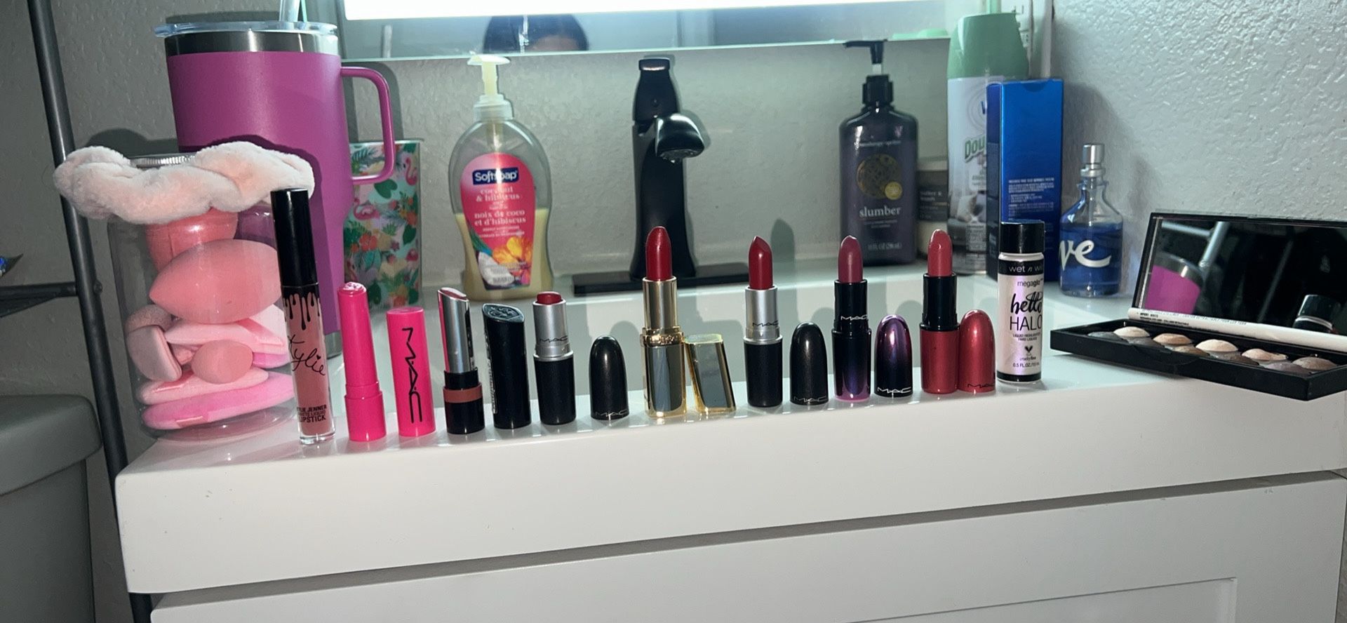 MAC lipsticks, Eye pallet, liquid kylie Jenner lipstick,and more