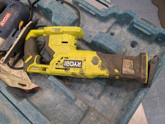 Sawsaw With Blade