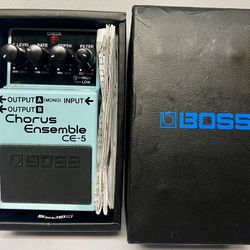Boss Chorus Ensemble Ce-5 Electric Guitar Pedal Blue 