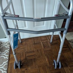 New Foldable Walker
