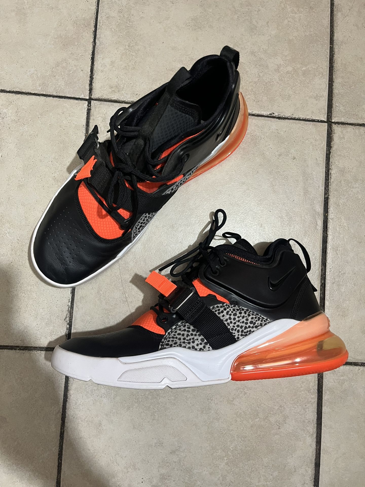 Sz 10.5 Nike Air Force 720 Safari