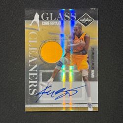 Kobe Bryant 2010-11 Panini Glass Cleaners Auto Relic #20 #/25