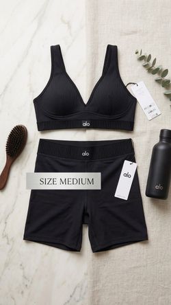 Alo Sports Bra and Shorts Set, Medium