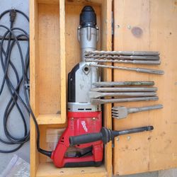 Milwaukee 2 in SDS Max Rotary Hammer Model 5342-21
