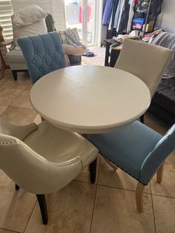 Round Cream Dining Table with 4 Chairs
