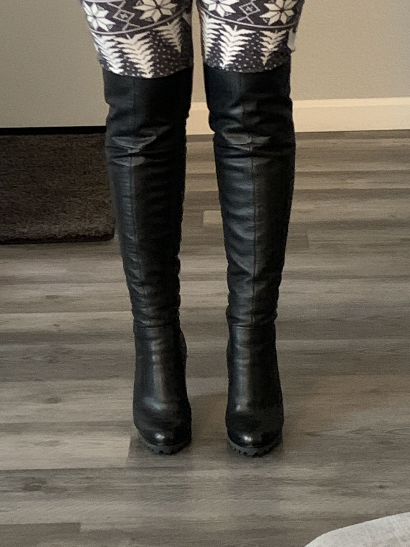 Aldo Yesien Black Leather Boots 