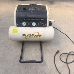 AIR COMPRESSOR WITH RADIO