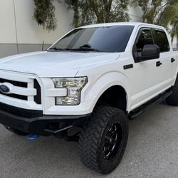 2016 FORD F150 XLT F-150 RWD CLEAN TITLE F 150 (chevy) 