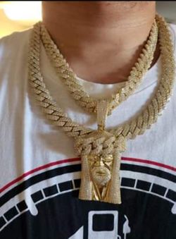 Miami Prong Set 16MM Gold Plated 14k Doesn't Loses Color