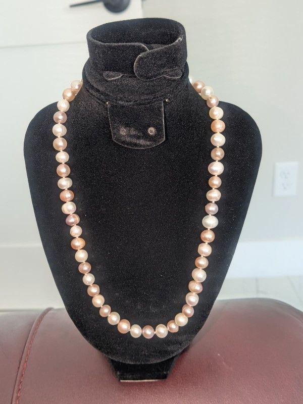 Effy White Cultured Fresh water pearl Necklace