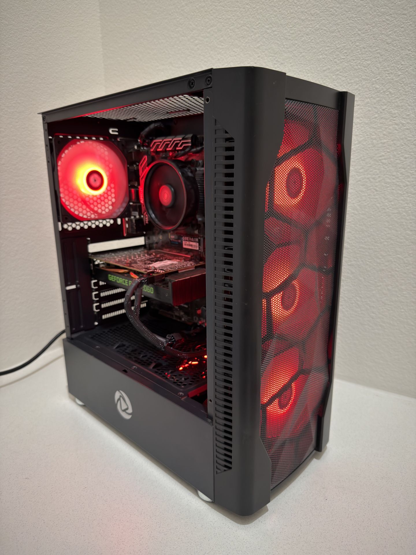 Gaming PC Ryzen 5 2600x / RTX 2060 6GB