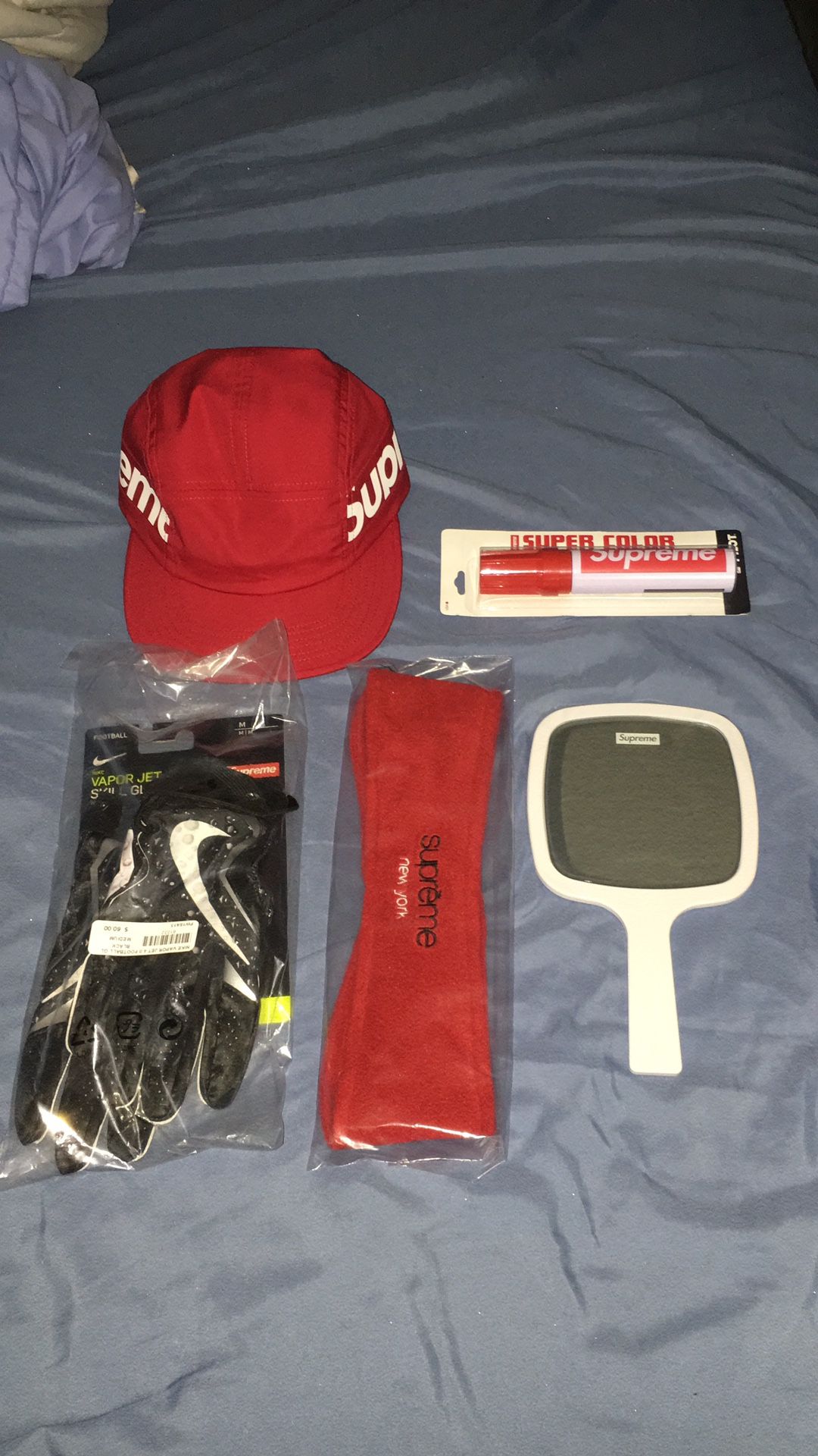 SUPREME GLOVES