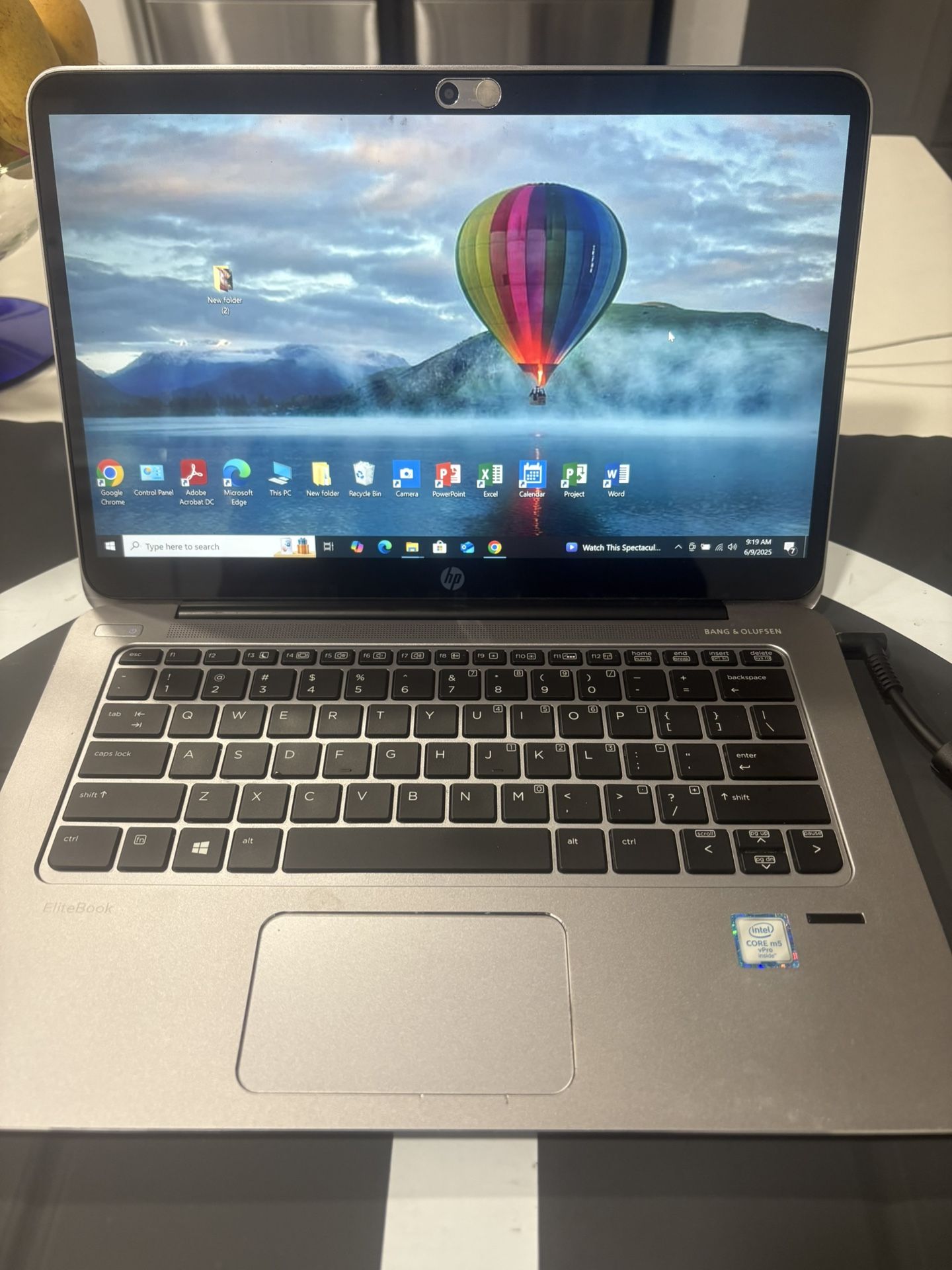 HP ÉLITEBOOK model # 1030 G1 … comes with BANG & OLUFSEN SOUND VERY CLEAR 128 GB SOLID STATE M2 SATA …( capacity ) 8.0 GB MEMORY WINDOWS 10 Professi
