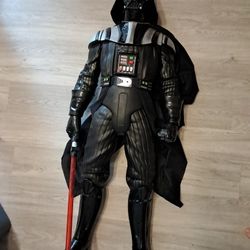 4ft 48" Electronic Darth Vader