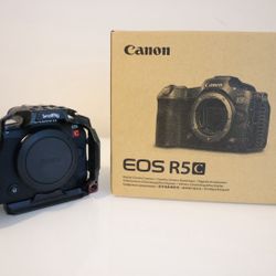 Canon EOS R5C Camera Body Bundle