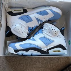 Jordan 6 UNC Size 9