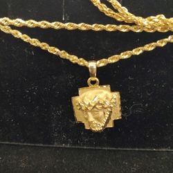 10k 15.8g  Gold Necklace 22inch 