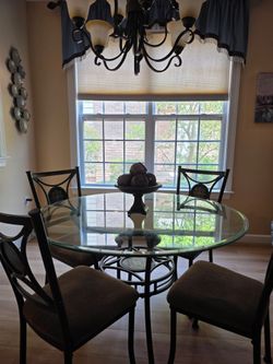 Dining table set 5 piece