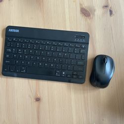 Wireless Keyboard (for Tablet) + Mouse 