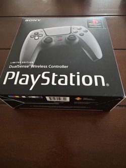 PlayStation 5 Controller 30th Anniversary