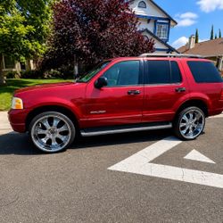 2005 Ford Explorer EXCELLENT CONDITION