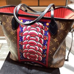 Louis Vuitton Kabuki Neverfull for Sale in Detroit, MI - OfferUp