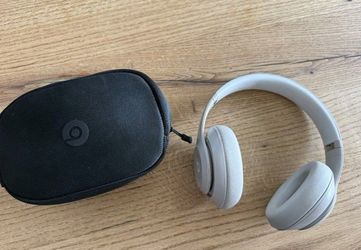 Beats Studio Pro Sandstone