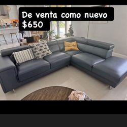 Leather Mueble Como Nuevo $650  Like New 