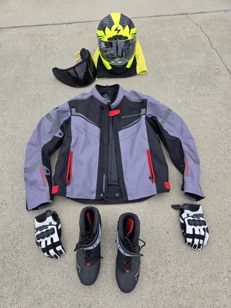 Motorcycle Protective Gear: Bundles