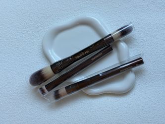 Hourglass Makeup Brush Set - Veil Powder, Blush & Vanish Concealer Brushes