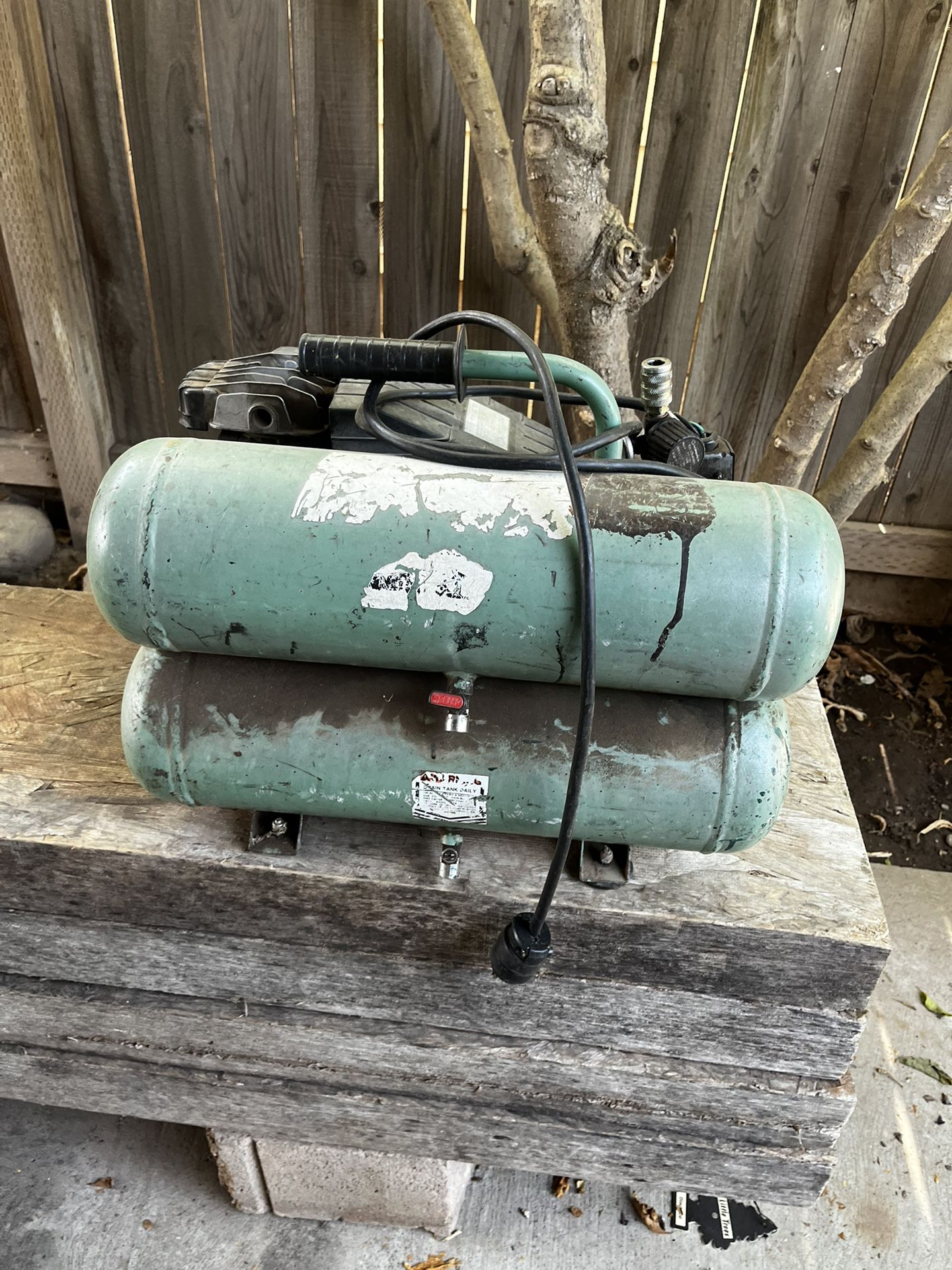 Air Compressor
