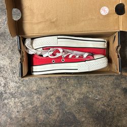 Converse Low tops Size 13 In kids