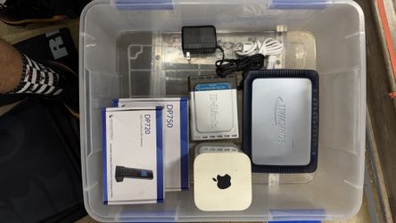 - [ ]  - [ ] Apple Bluetooth Wireless Keyboards Set of 5 - [ ] Apple Airport Extreme, D-Link Switcher, Sonic Wall