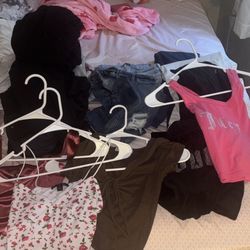 Teen Clothing Small (34 Items)
