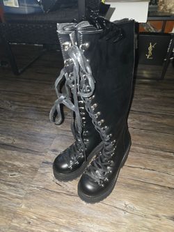 Black Knee-High Lace-Up Platform Combat Boots
