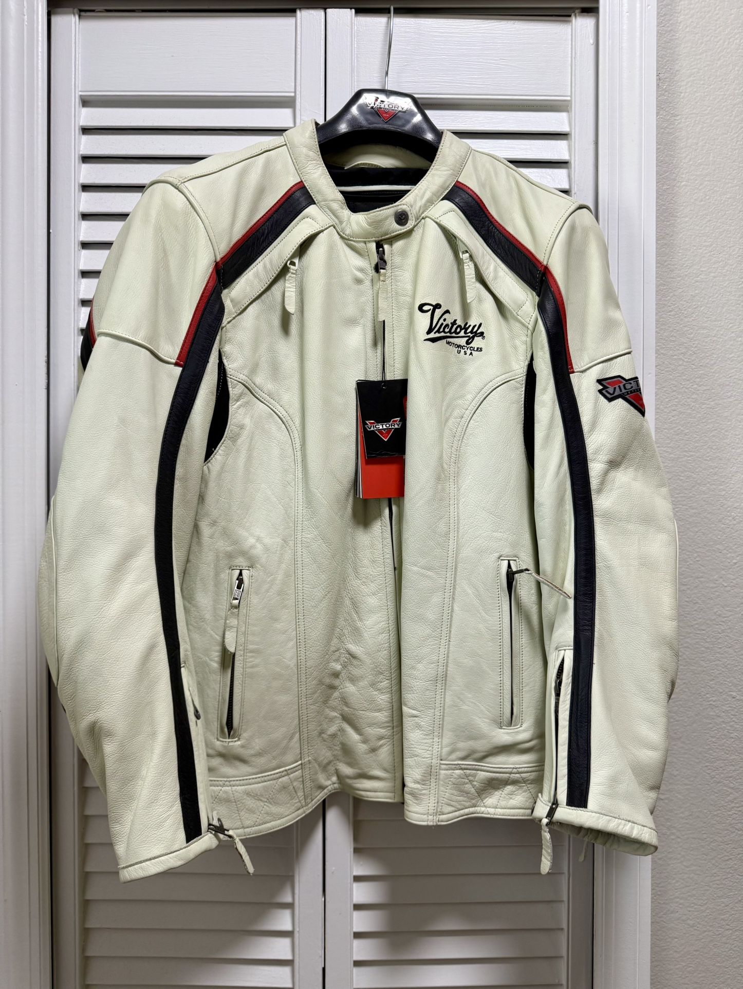 Brand New Women’s Victory Leather Jacket.
