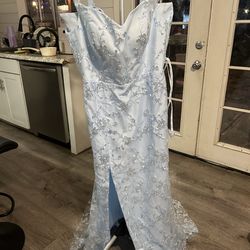 Light blue dress