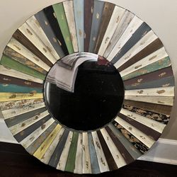 Large Round Mirror With Distressed Barn Wood