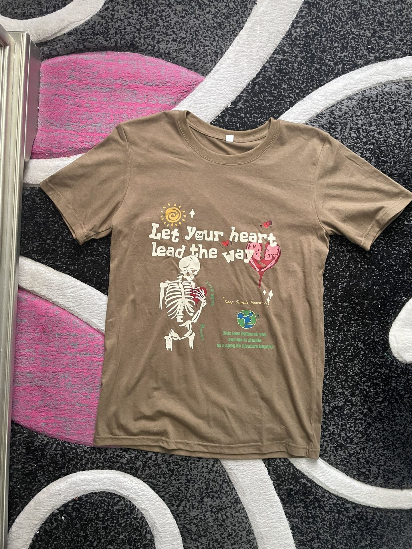 Mens Graphic Tee 25$🔥