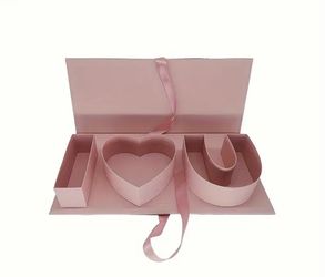 Valentines Day ILU Boxes 20 Piece Red/gold/pink