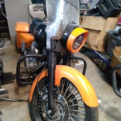 2001 Hd FLHPI Orange Harley Davidson Road King Motorcycle With Title 